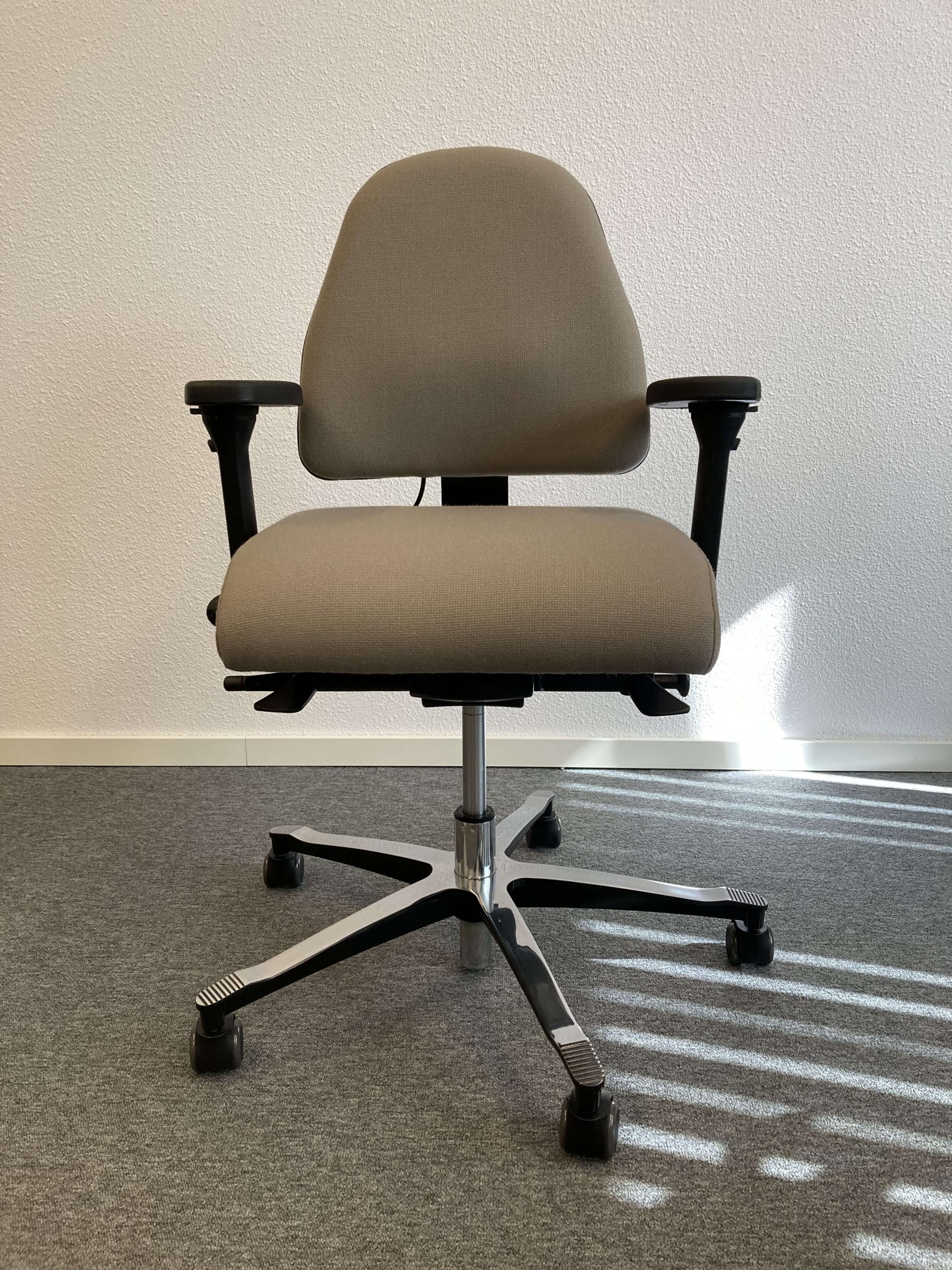 ergonomische bureaustoel op maat